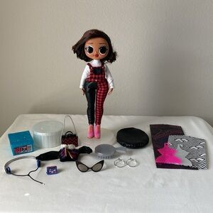 LOL OMG Surprise! Winter Chill Camp Cutie Doll